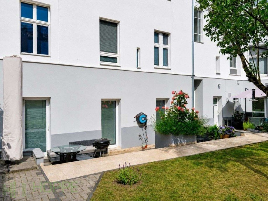 R�ckansicht Detail Wohn- / Gesch�ftshaus Berlin