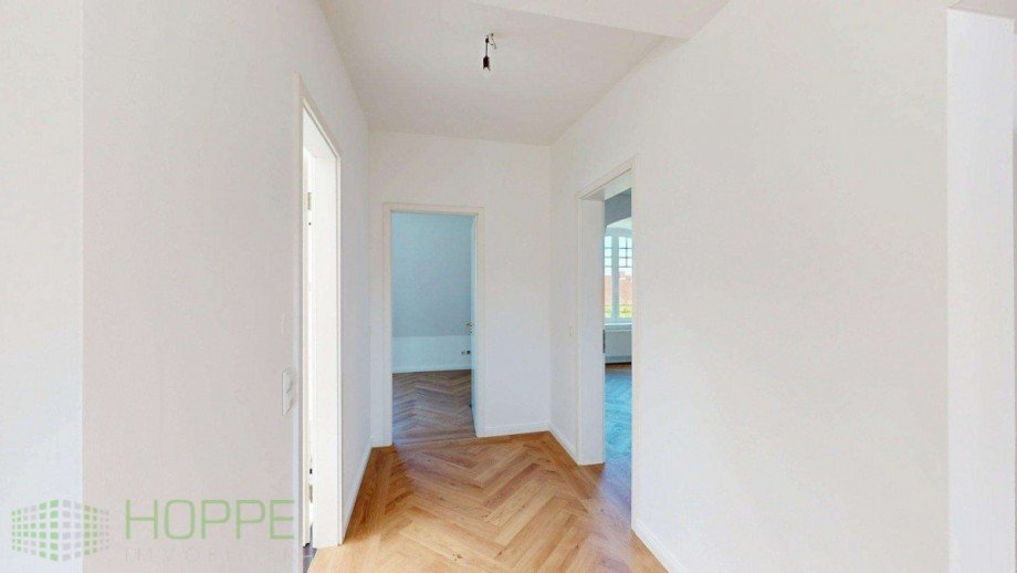Flur 2 Dachgeschosswohnung Berlin