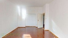 Wohnzimmer Perspektive 2 Mariendorf - Bezugsfreie Wohnung mit Dielen und Wintergarten in denkmalgesch�tzter Wohnanlage