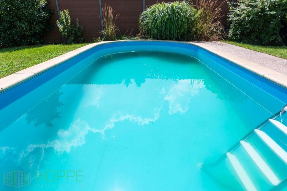 Pool Einfamilienhaus Neuenhagen bei Berlin