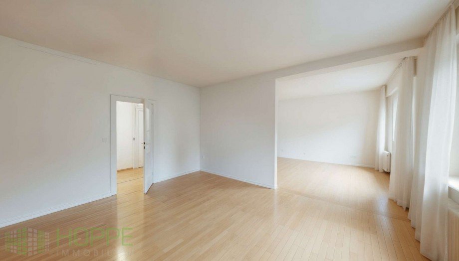 Billardzimmer Perspektive 1 - (Renovierungsvorschlag KI generiert) Einfamilienhaus Berlin