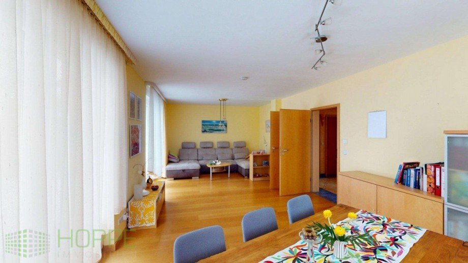 Wohn- und Esszimmer Einfamilienhaus Berlin