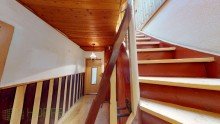 Treppe zum Dachboden Sanierungsbed�rftiges Haus im Herzen von Bad Freienwalde plus 600 m� Garten!