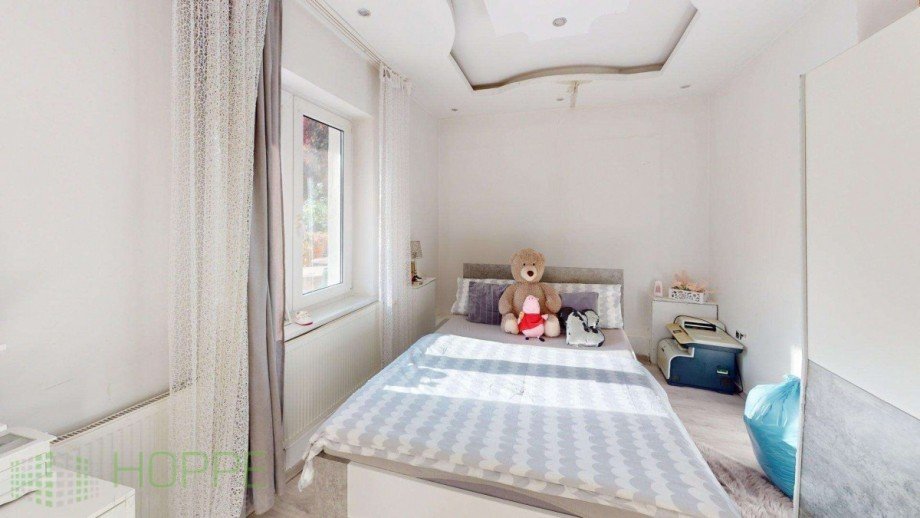 Schlafzimmer 2 Bild 1 Einfamilienhaus Annaburg