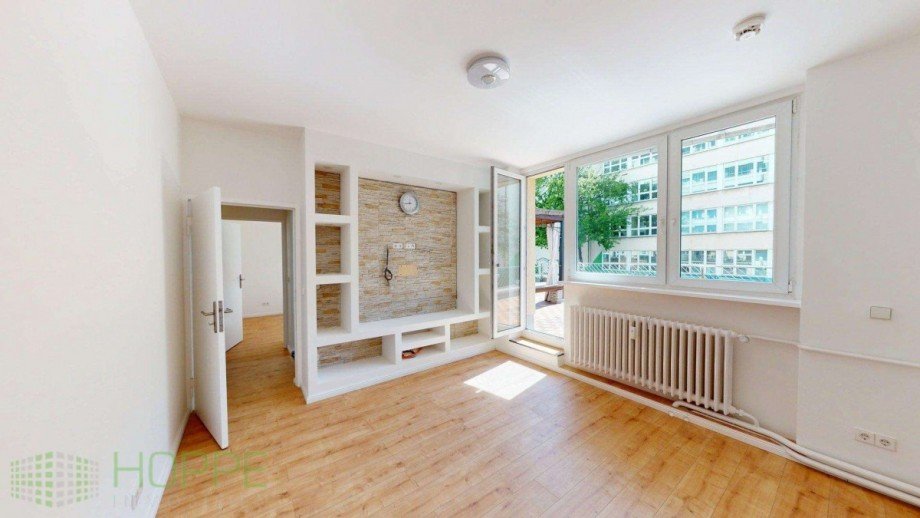 Wohnzimmer Perspektive 1 Etagenwohnung Berlin