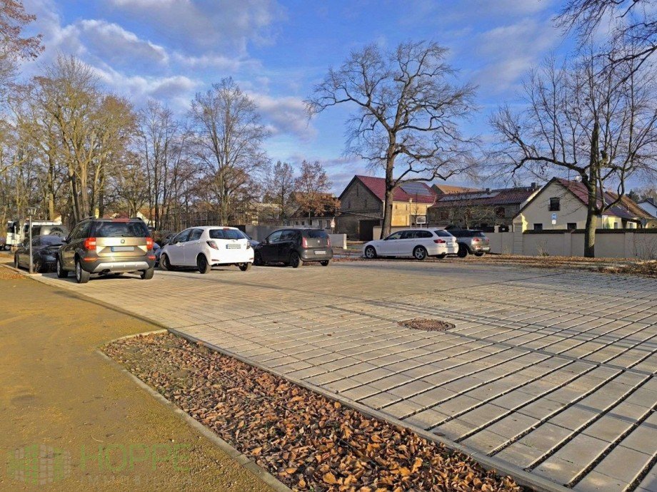 Parkplatz B�rofl�che Ludwigsfelde