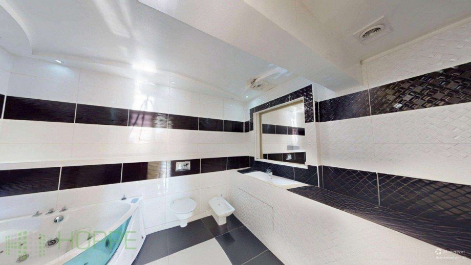 Badezimmer 1 Bild 2_defurnished Einfamilienhaus Annaburg