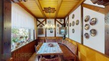 Gem�tliche Essecke Optimal f�r Familien - Gepflegtes und ruhig gelegenes Einfamilienhaus nahe Gropius-Passagen
