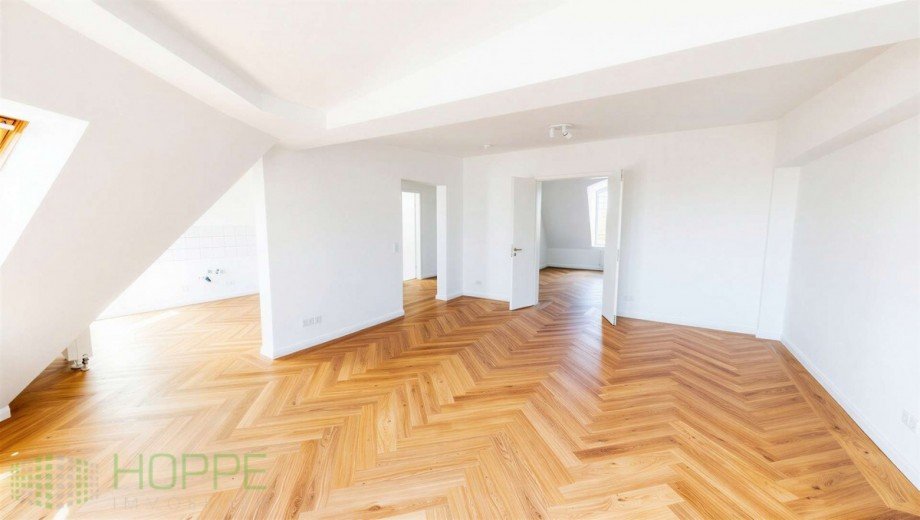 Wohnzimmer Perspektive 3 Dachgeschosswohnung Berlin