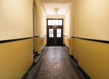 Treppenhaus Bild 1 Sch�neberg - Sofortbezug! - Ruhige Altbauwohnung nahe Kleistpark