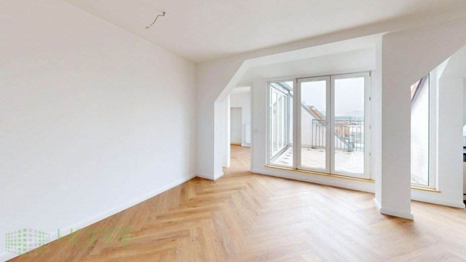 Wohn-Essbereich Dachgeschosswohnung Berlin