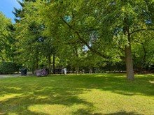 Garten Bild 2 Mariendorf - Bezugsfreie Wohnung mit Dielen und Wintergarten in denkmalgesch�tzter Wohnanlage
