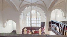 Blick ins Treppenhaus Siethen- Herrschaftliches Wohnen im Schloss nahe Siethener See