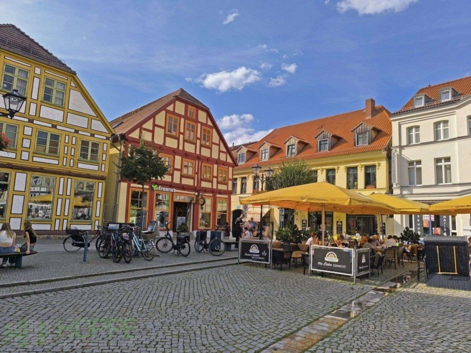 Marktplatz von Waren Bungalow M�llenhagen