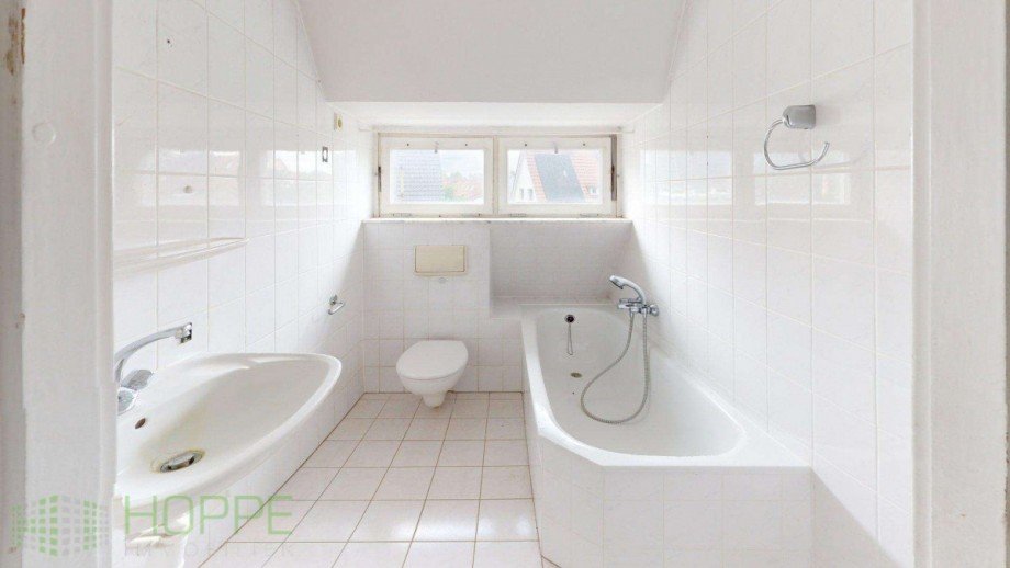 Wannenbad Doppelhaush�lfte Berlin