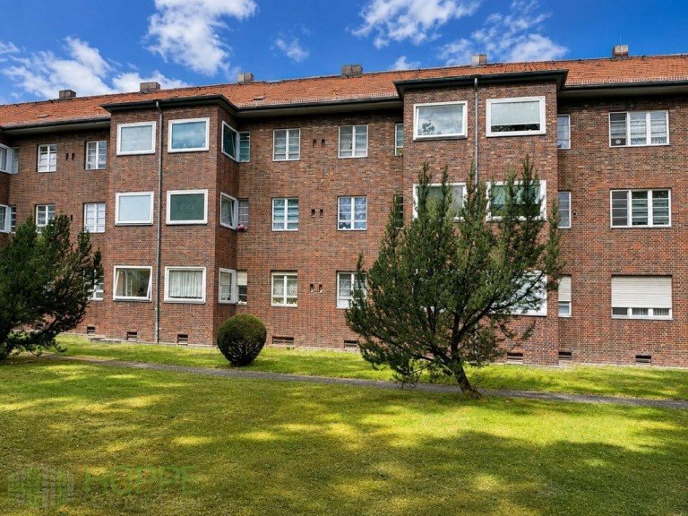 R�ckansicht 1 Berlin - Berlin - Tempelhof-Sch�neberg - Mariendorf Etagenwohnung Mariendorf - Bezugsfreie Wohnung mit Dielen und Wintergarten in denkmalgesch�tzter Wohnanlage