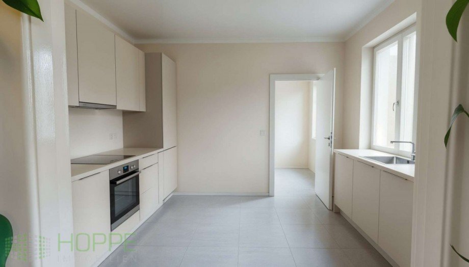 K�che Perspektive 1 - (Renovierungsvorschlag KI generiert) Einfamilienhaus Berlin