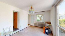 Wohnzimmer Bild 2 Altglienicke - Handwerkerobjekt mit viel Potential in ruhiger Lage