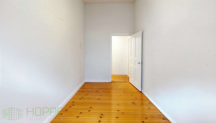 Schlafzimmer Bild 2 - (Renovierung KI generiert) Etagenwohnung Berlin
