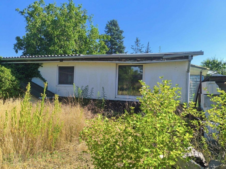Abriss Laube 2 Nordseite Wohngrundst�ck Berlin