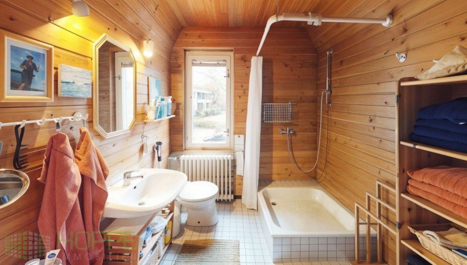 Badezimmer 2 Obergeschoss Einfamilienhaus Berlin